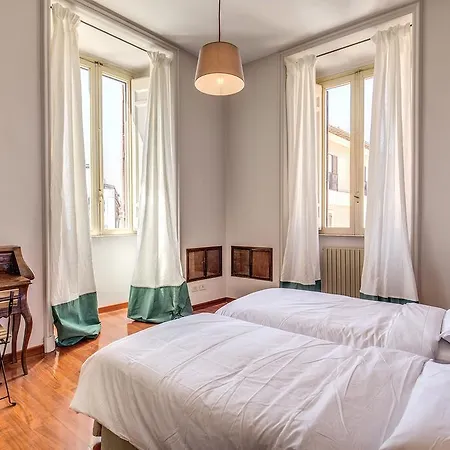 Parlamento Apartament Rzym