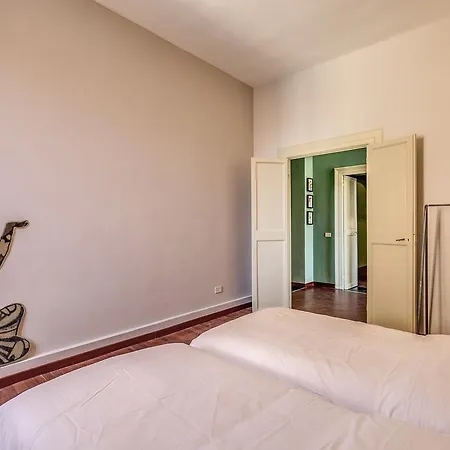 Apartament Parlamento *
